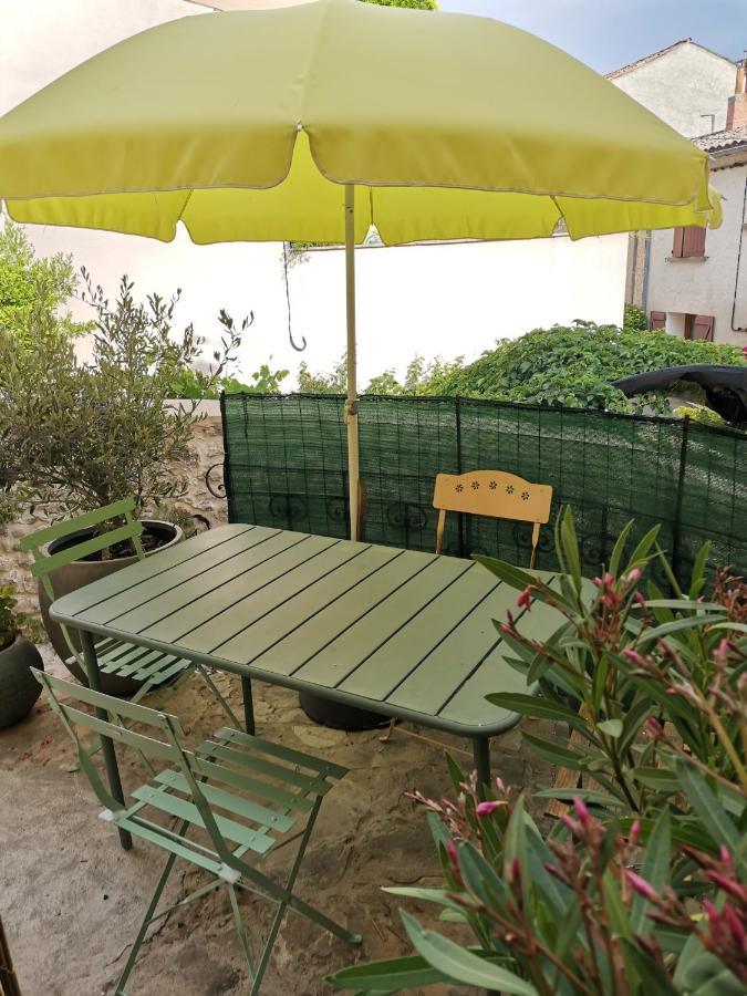 Appartement Chez Gilles Math à Saint-Martin-de-Brômes Extérieur photo